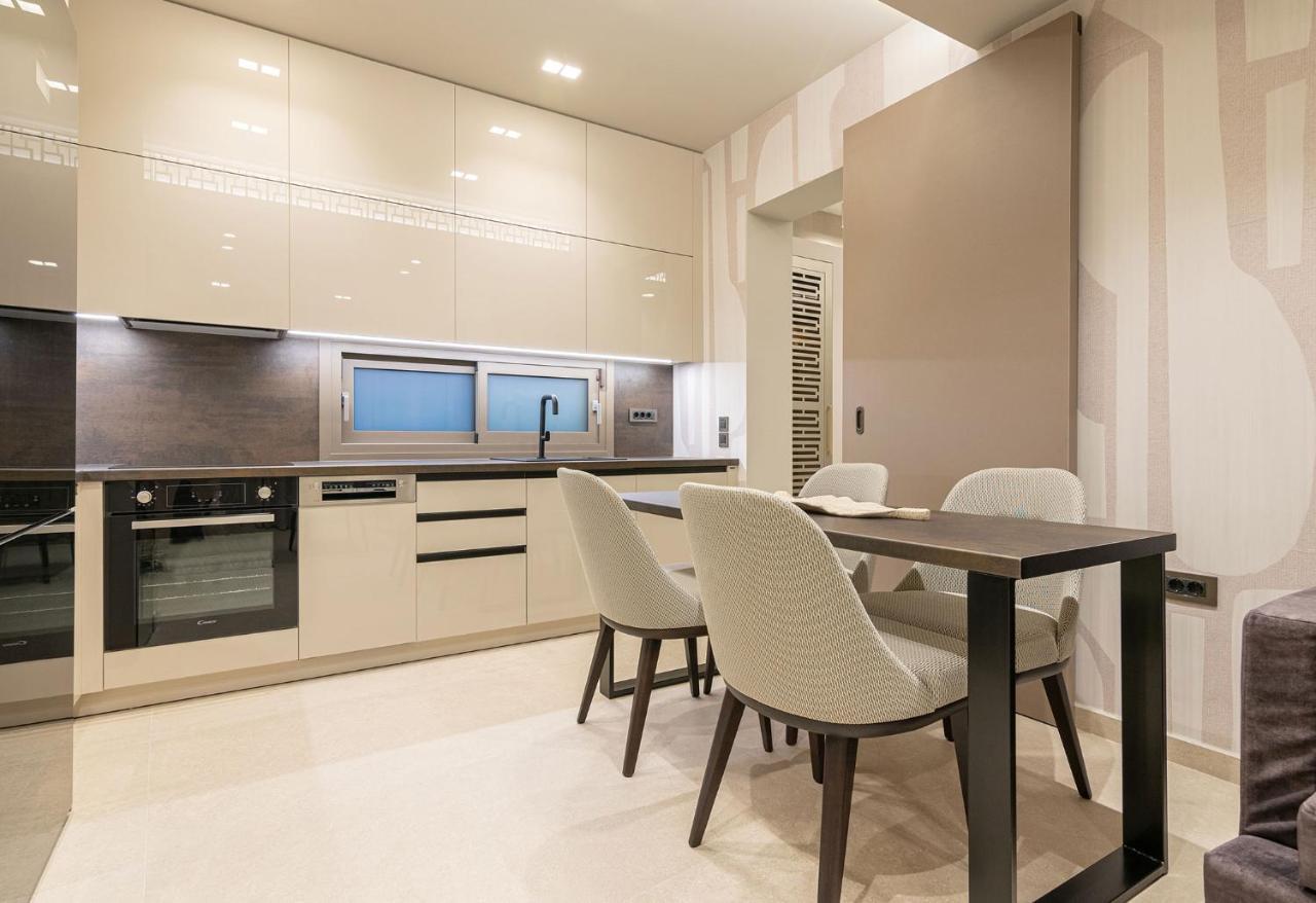 Vedi Town Luxury Apartment 자킨토스 타운 외부 사진