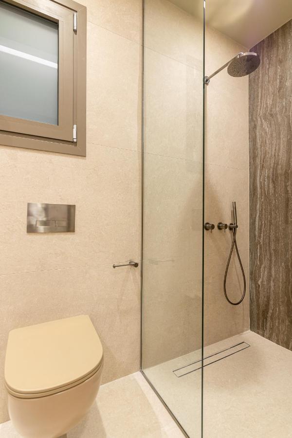 Vedi Town Luxury Apartment 자킨토스 타운 외부 사진