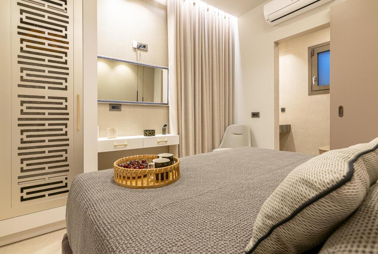 Vedi Town Luxury Apartment 자킨토스 타운 외부 사진